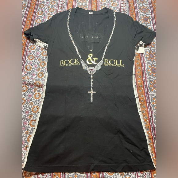 NWT The Saints Sinphony women’s tee - Picture 1 of 5